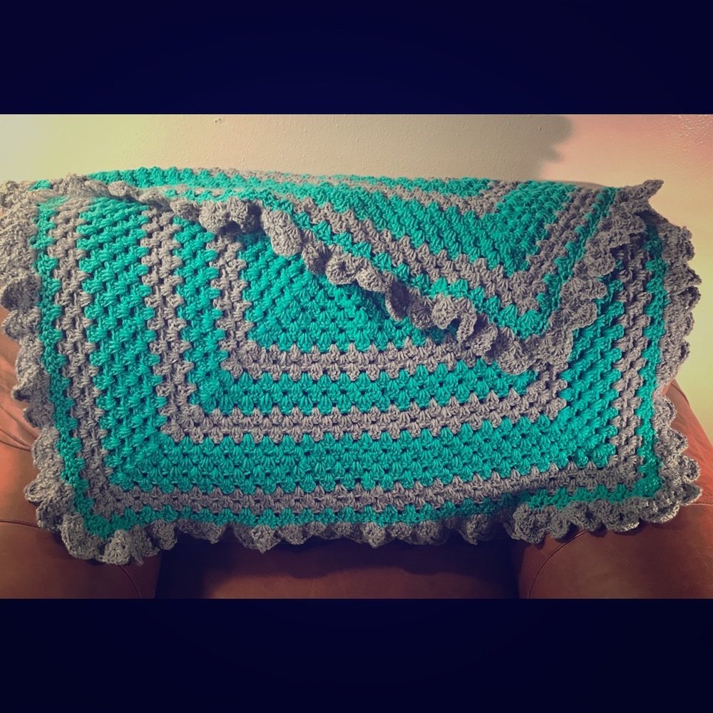 Multipurpose baby blanket